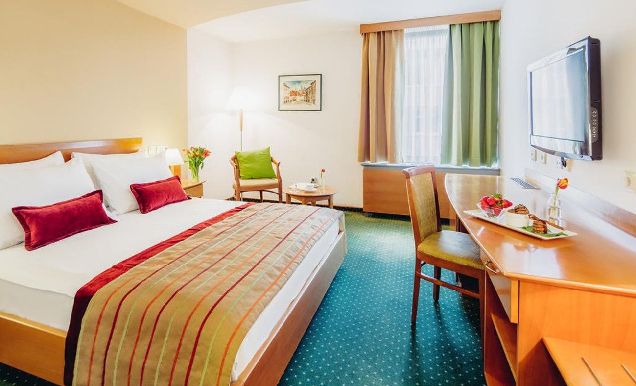 darilni_paketi_central_hotel_ljubljana_1