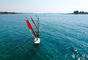 Windsurf centar Crveni Otok - uvodni tečaj windsurfinga