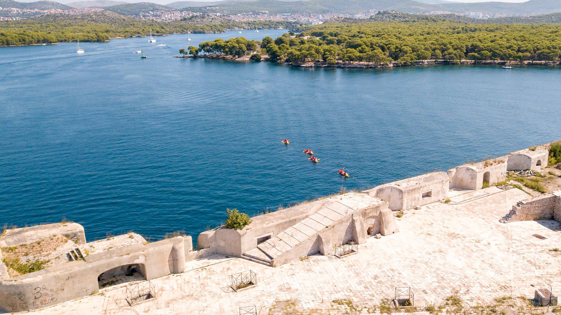 Kajak tura s posjetom lokacija snimanja serije Game Of Thrones