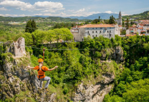 Zip Line Pazinska Jama - avantura za dvoje
