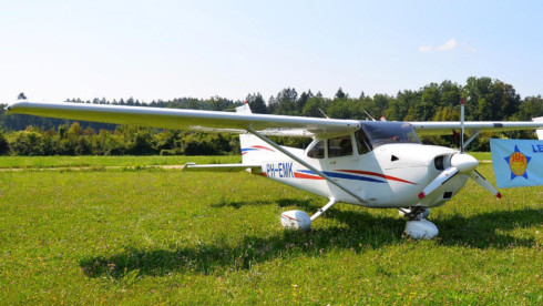 Škola zrakoplovstva Jus - prekrasan let iznad Julijskih Alpa (60 min)