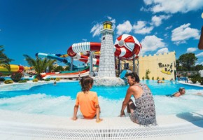 Ulaznica za najmlađe članove obitelji u predsezoni i postsezoni -Aqua Park Dalmaland -2 djece