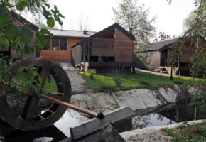 2 noćenja sa doručkom uz neograničeno korištenje saune i 2 relax masaže u Glamping Resortu Halicanum