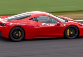 Ferrari 458 Italia ili Lamborghini Gallardo - 2 kruga- uključen video na stazama: Jesolo, Sarno, Viterbo, Pomposa, Castelletto, Busca