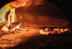 2 x pizza, desert i 1 predjelo u Antica Pizzeri u Grosuplju za 2 osobe 2 x pizza, desert i 1 predjelo u Antica Pizzeri u Grosuplju za 2 osobe