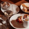 Meni u 5 sljedova, čaša pjenušca i pozdrav iz kuhinje u NANA bistrou u srcu Maribora za 2 osobe Meni u 5 sljedova, čaša pjenušca i pozdrav iz kuhinje u NANA bistrou u srcu Maribora za 2 osobe
