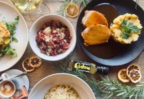 Meni u 5 sljedova sa pićem dobrodošlice i čašom pjenušca u Bistrou Mèmi Maribor za 2 osobe